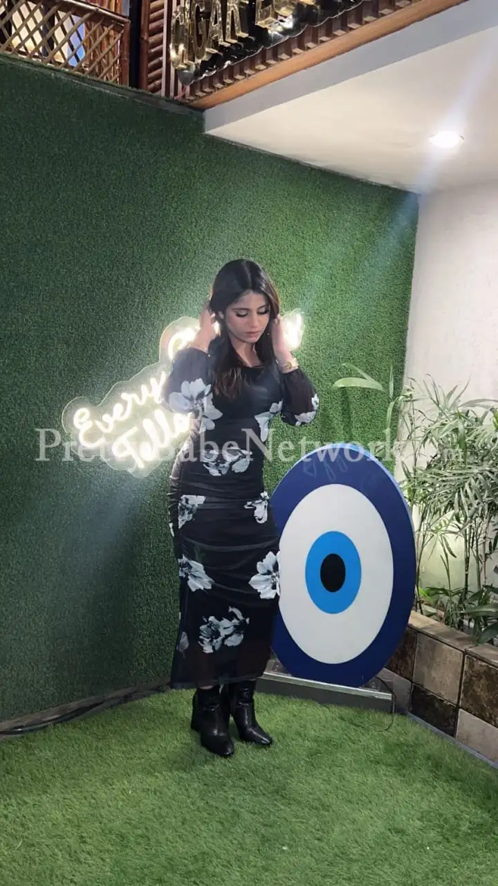 I'm Muskan Model & Escort in JW Marriott Hotel Aerocity - Only Cash Payment